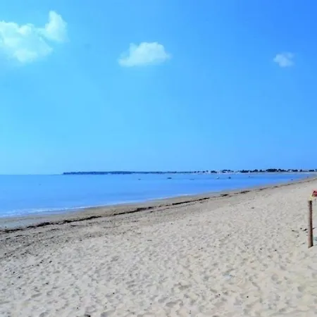 Апартаменты 4 Personnes Maisonnette A Avec Acces Direct A La Plage Pour 4 Personnes. Barbatre