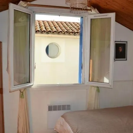 4 Personnes Maisonnette A Avec Acces Direct A La Plage Pour 4 Personnes.